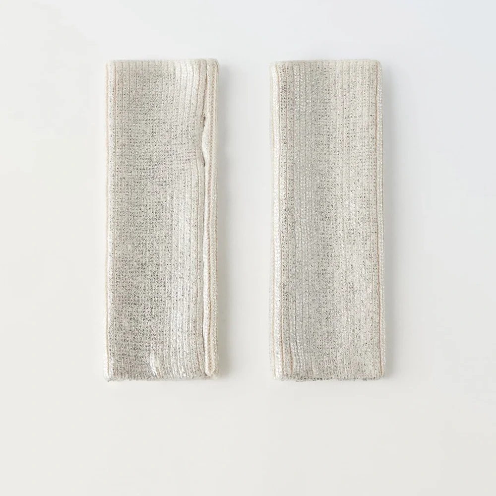 ✨SALE ✨ ZARA FOIL MITTENS ✨SALE ✨